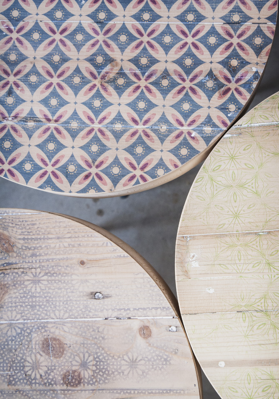 ivan_lobba_tavolino_rotondo